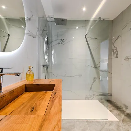 T2 Luxe Pieds Dans L'eau Porticcio