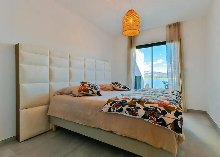 T2 Luxe Pieds Dans L'eau Porticcio * Grosseto-Prugna